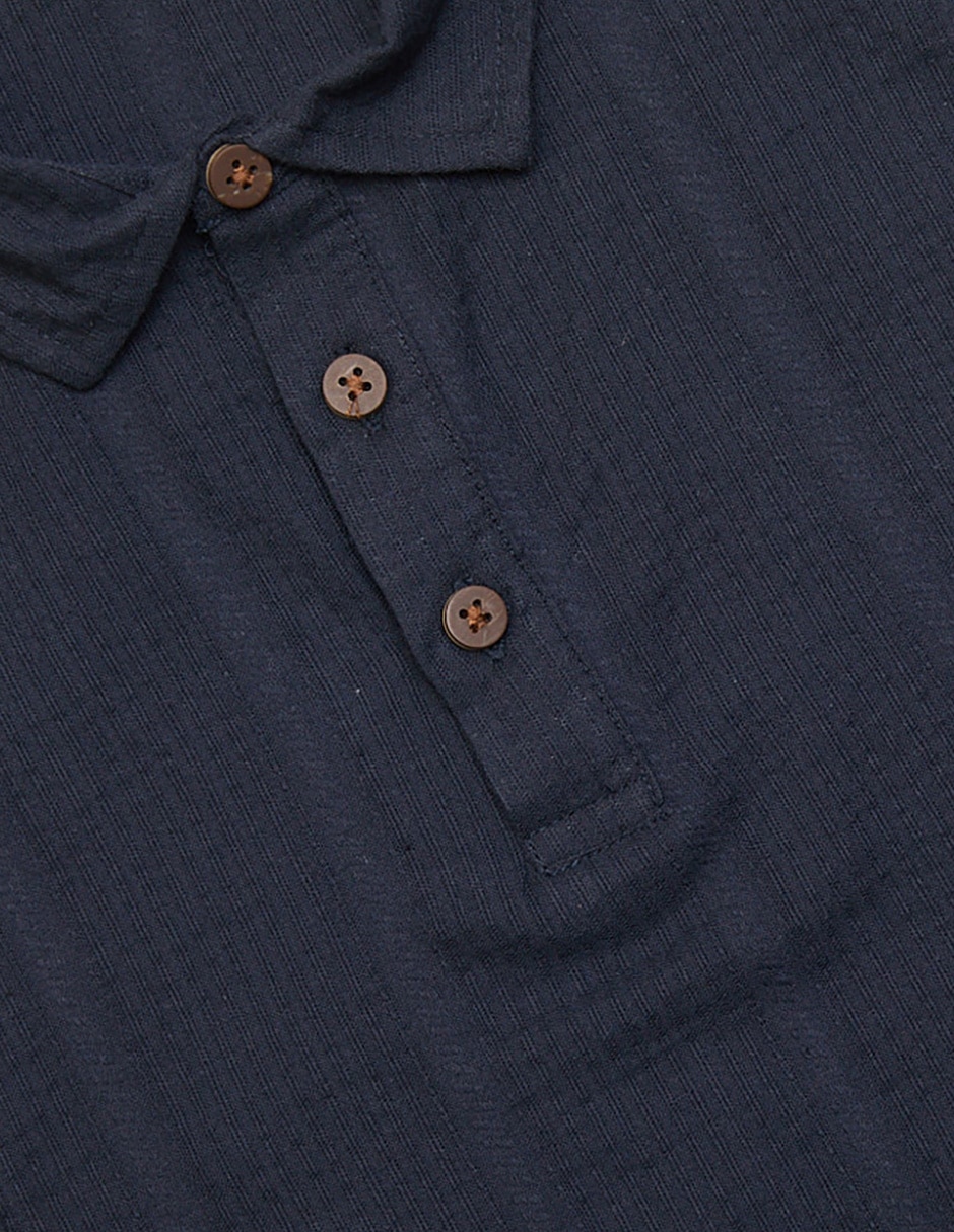 Playera tipo polo para niño 2