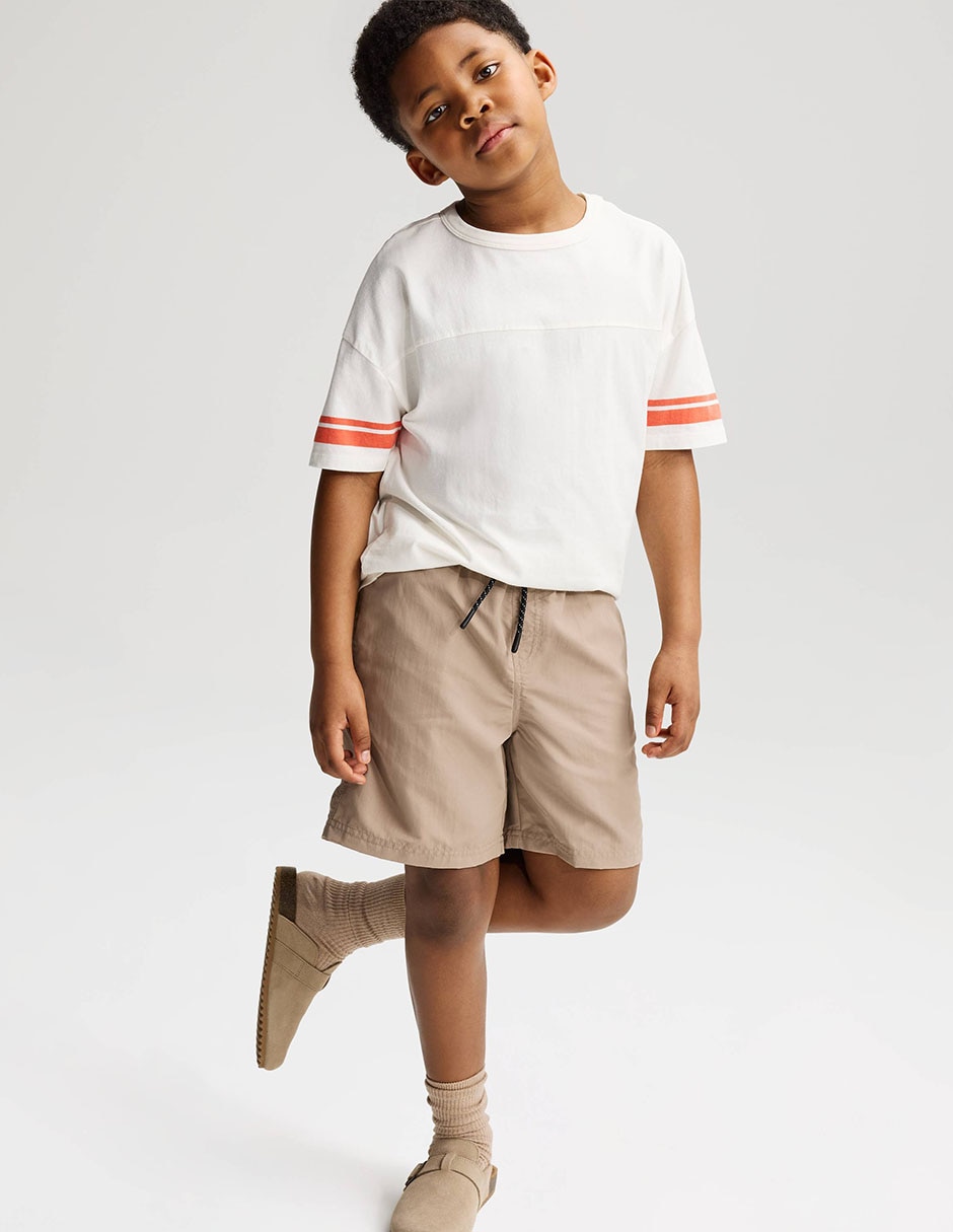 Playera manga regular para niño 3
