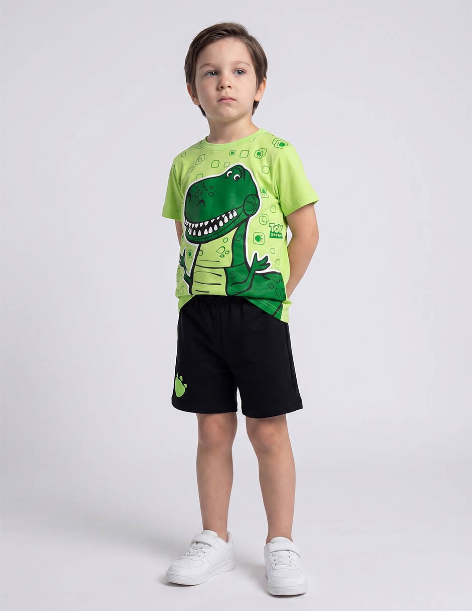 Conjunto con short para niño